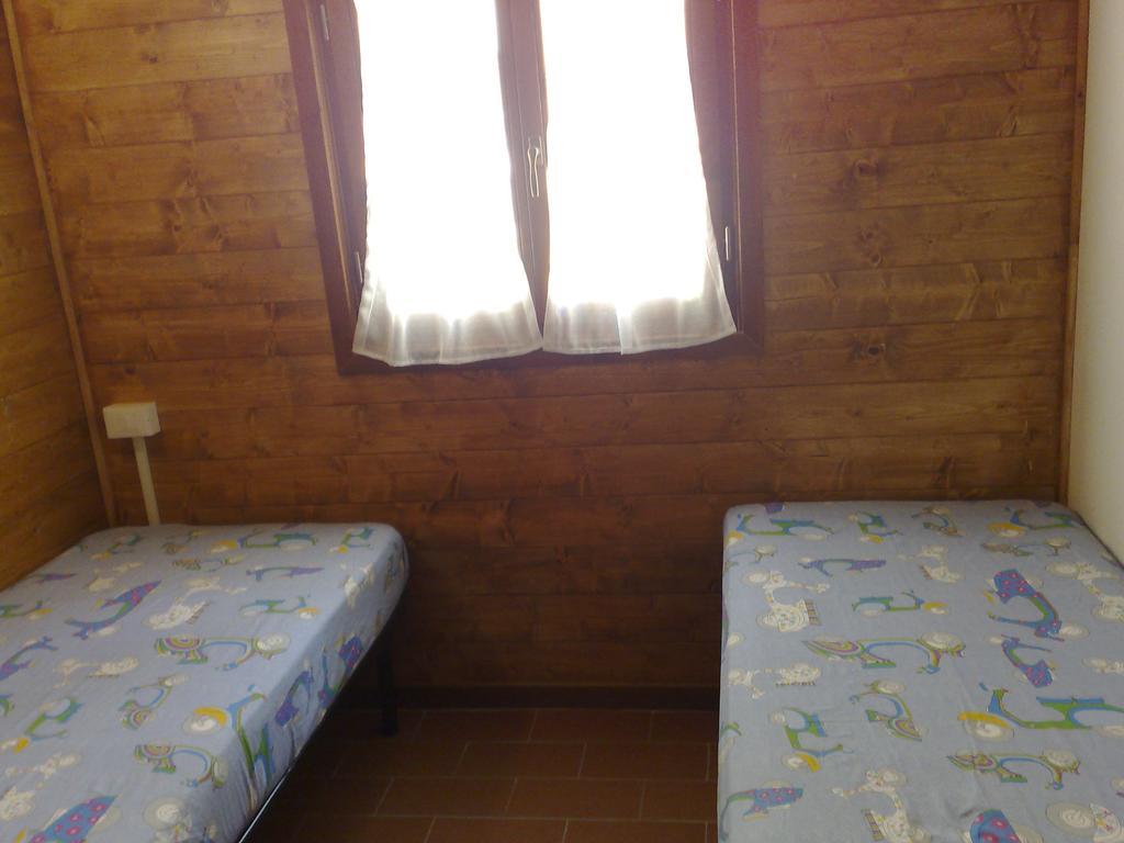 Camping Luni مارينا دي ماسا المظهر الخارجي الصورة