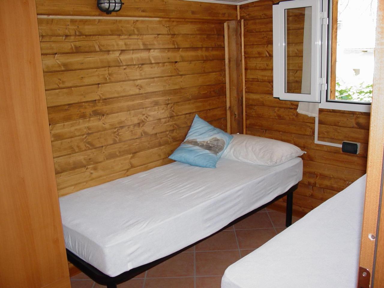 Camping Luni مارينا دي ماسا المظهر الخارجي الصورة